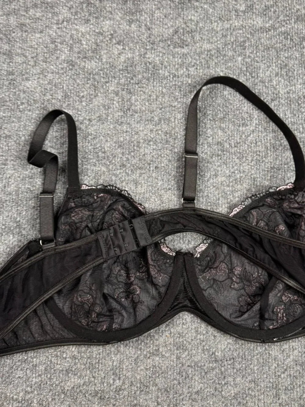 Women's Black & Pink Rose Floral Embroidered Sheer Mesh Underwire Bra Size 4XL